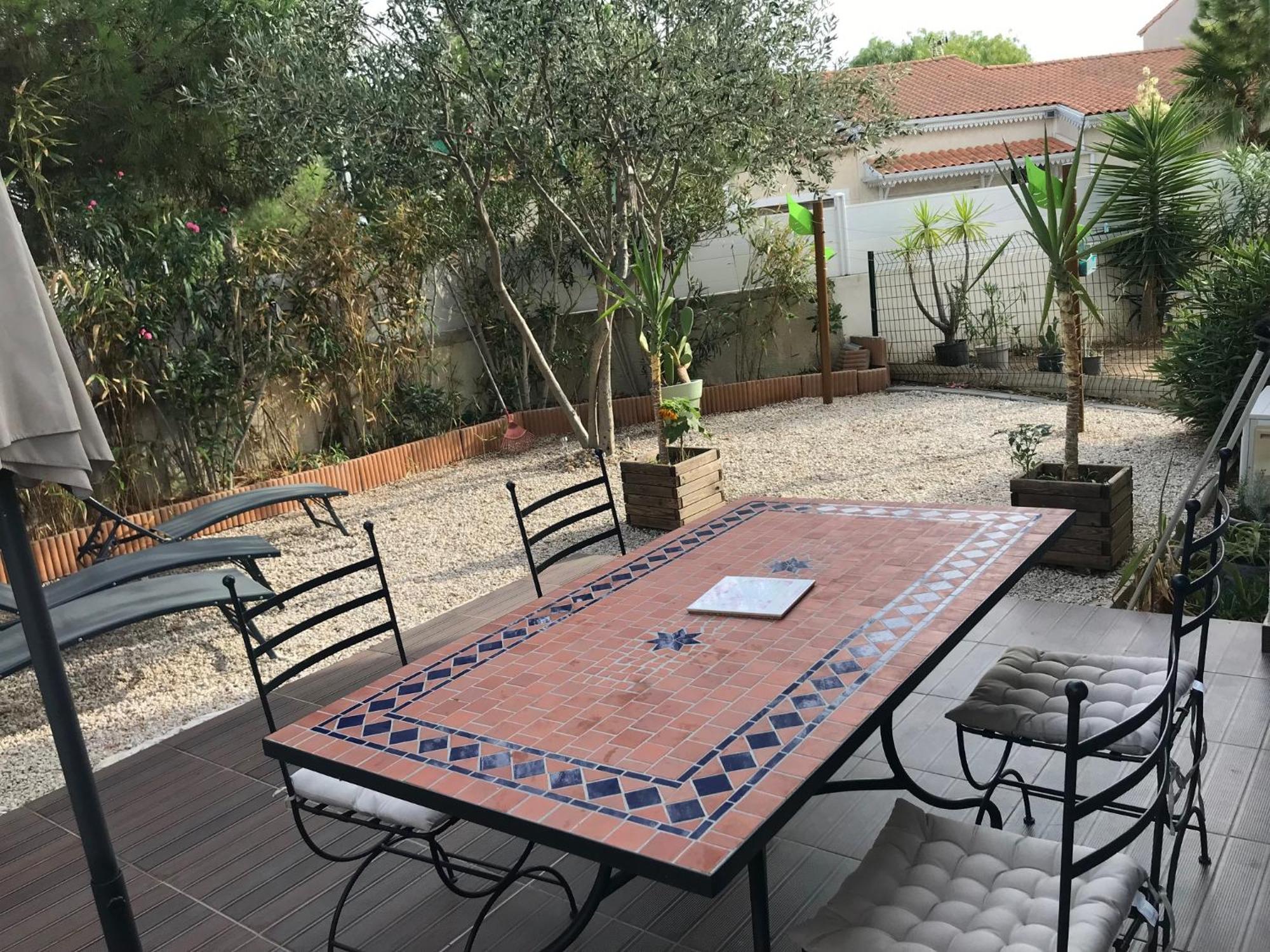 La Largatera Apartment Фронтинян Екстериор снимка